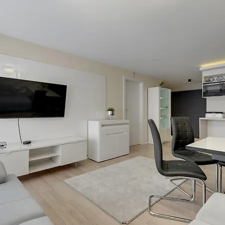 Apartman Szafarnia By Grand